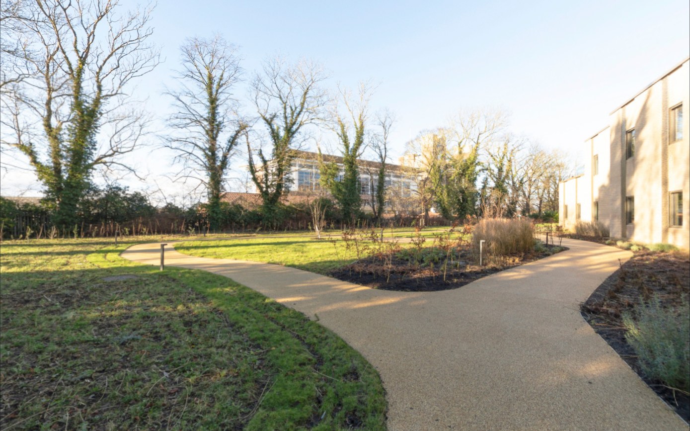 Brainkind centre garden