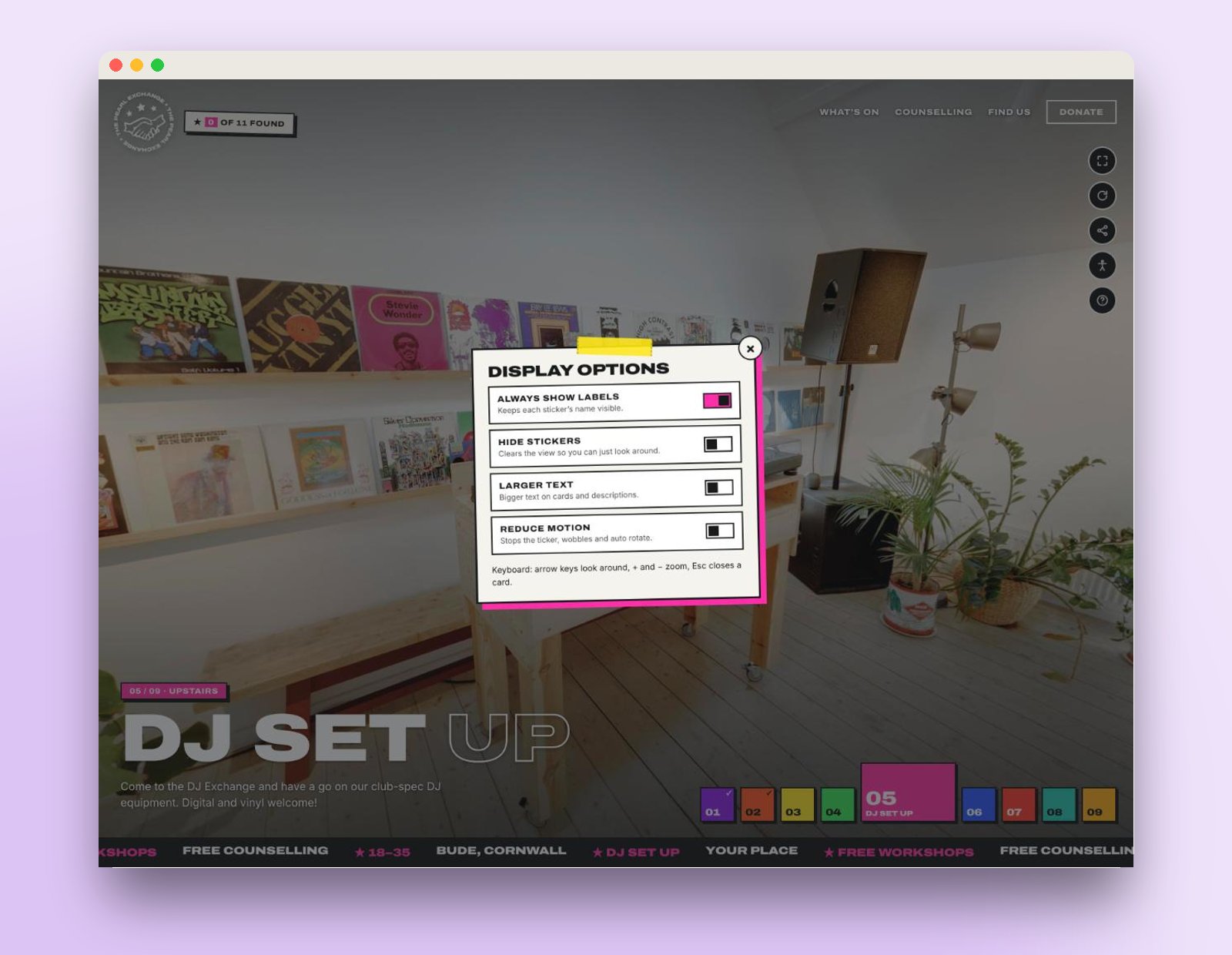 Display options panel with labels, stickers, larger text and reduce motion settings
